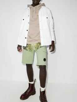 C.P. Company short de sport à patch logo