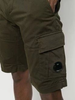 C.P. Company short à poches cargo