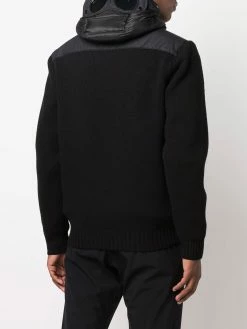 C.P. Company veste matelassée à capuche contrastante