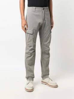 C.P. Company pantalon à poches cargo