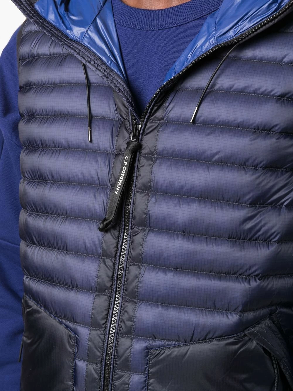 C.P. Company Gilet matelassé à capuche Petit Prix doudounes & vestes matelassées homme 7 C.P. Company gilet matelassé à capuche