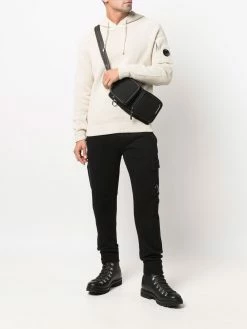 C.P. Company pull à plaque logo