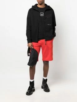 C.P. Company short à patch logo